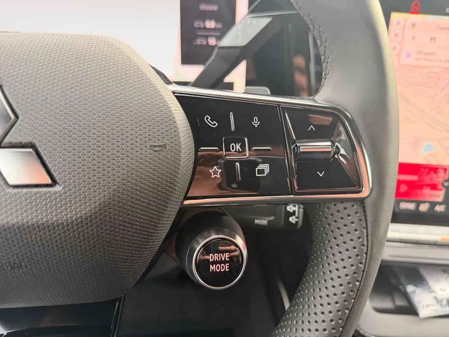 Mitsubishi Eclipse Cross Intense+ 87 kWh | ACTIEPRIJS INCL. € 4.000,- KORTING |