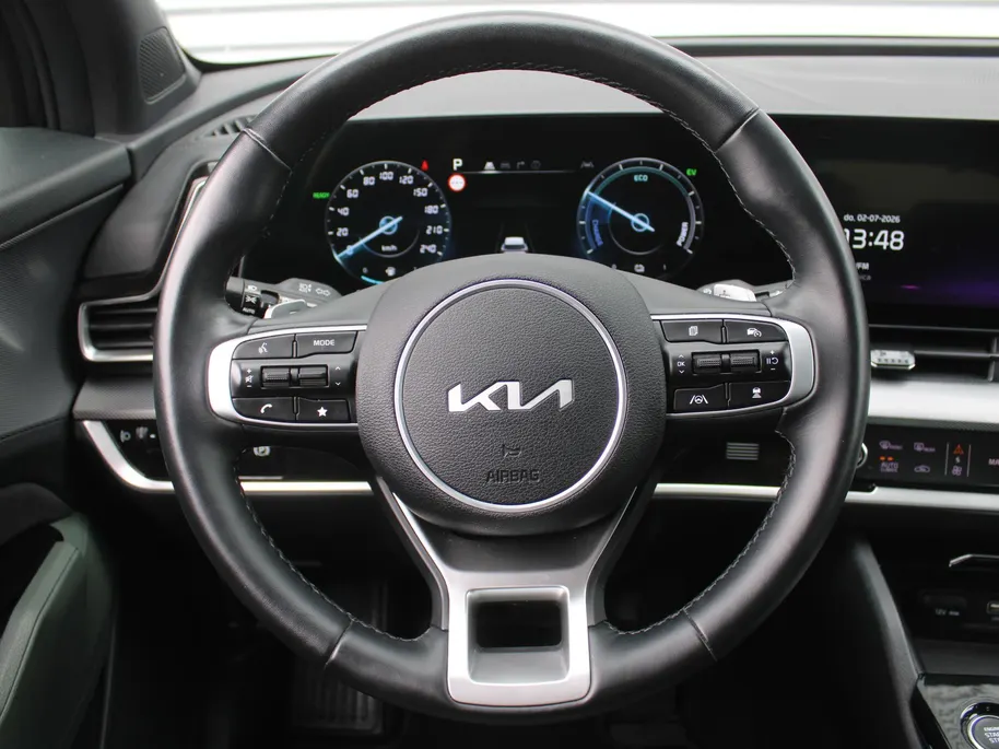 Kia Sportage 1.6 T-GDi Hybrid Dark Edition | Stuur-/stoelverwarming v+a | Camera | Elek. stoelverstelling | 18' LM | Cruise adapt. | Navi | Clima | Half leer/suède |