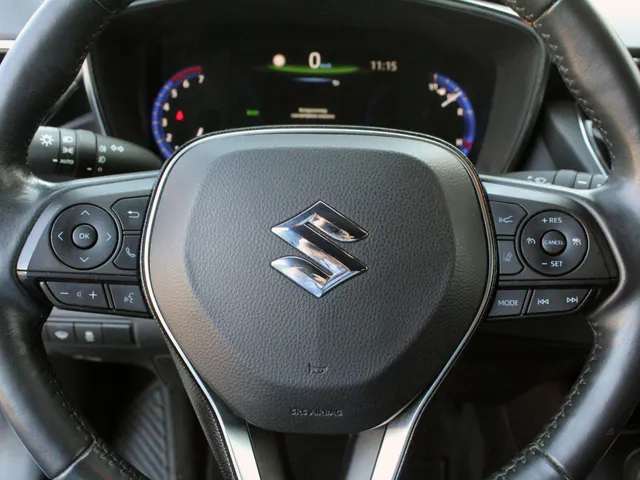 Suzuki Swace 1.8 Hybrid Style | Carplay/Android Auto | Adap Cruise | Camera | Clima | Lm-Velgen