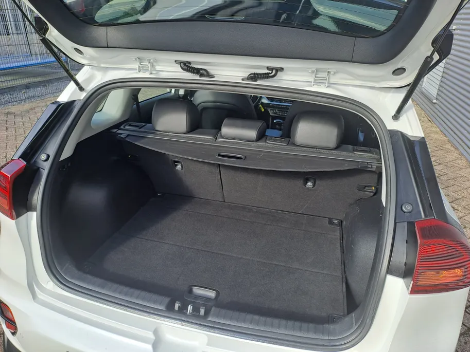 Kia Niro 1.6 GDi Hybrid DynamicLine AUTOMAAT | GROOT scherm | Navigatie | Camera | Adaptieve Cruise | Climate | Apple Carplay/Android Auto