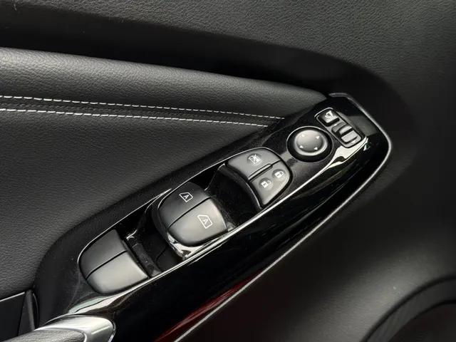Nissan Juke Hybrid 143pk Tekna | 360-Camera | Blind Spot | ACC | Keyless | Bose | Stoel/Stuurverwarming