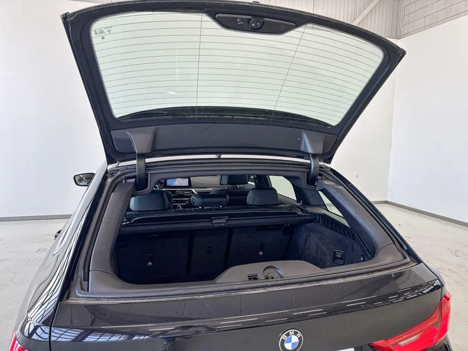 BMW 5 Serie Touring 520i High Executive Edition