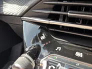 Peugeot e-2008 EV Allure Pack 50 kWh | Stoelverwarming | Cruise | Camera