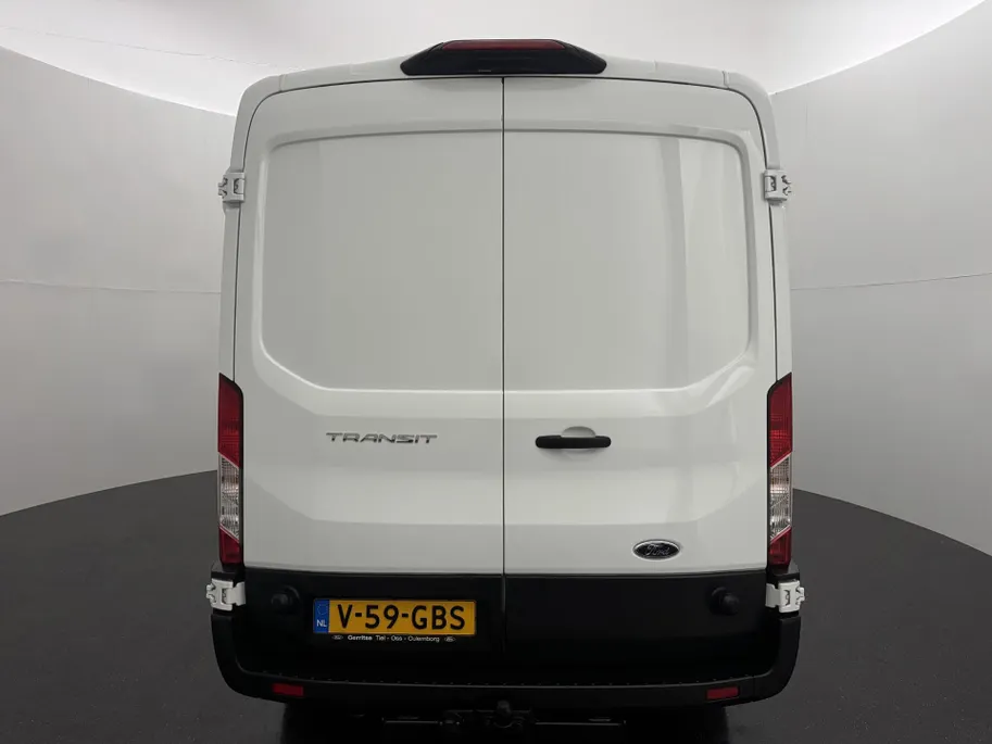 Ford Transit 350 2.0 TDCI L3H2 Trend Trekhaak | Parkeersensoren voor & achter | Verwarmbare voorstoelen| Handmatige regeneratie roetfilter | Navigatiesysteem |