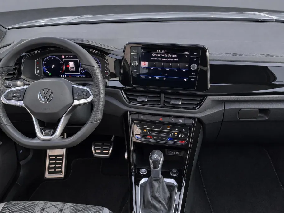 Volkswagen T-Roc 1.5TSI/150PK R-Line Black Style · Panoramadak · Camera + Parkeersensoren · Keyless · Apple/Android Car Play · Stoelverwarming · Garantie t/m 20-08-2027