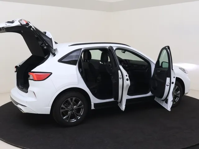 Ford Kuga 2.5 PHEV ST-Line X