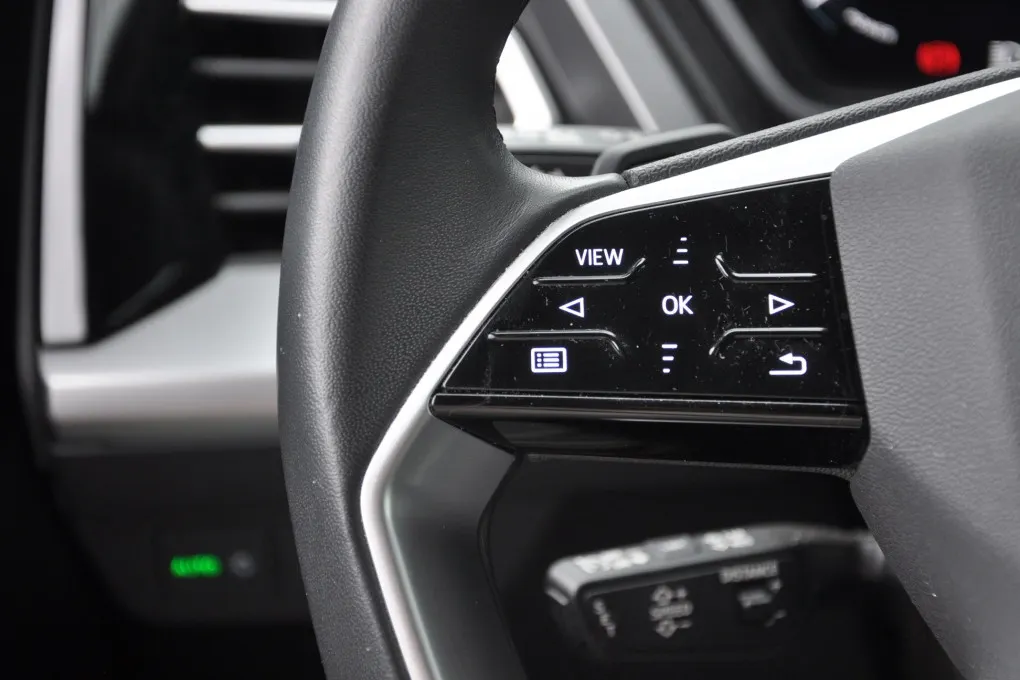 Audi Q4 e-tron 40 L ed AdvPl 77 kWh Climate