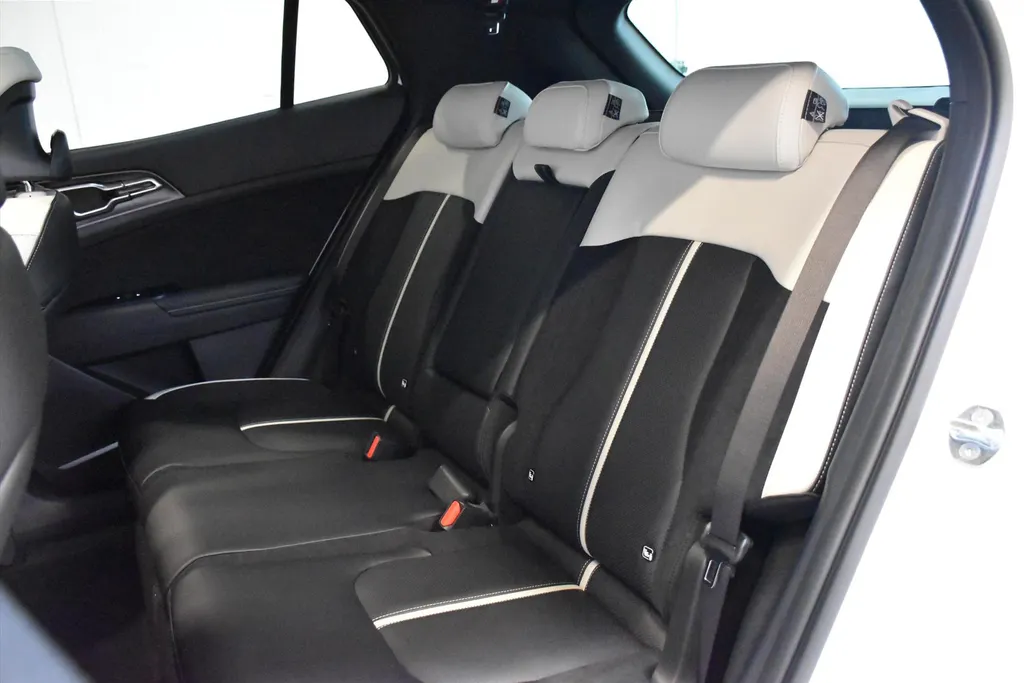 Kia Sportage 1.6 T-GDi 288pk Plug-in Hybrid AT6 GT-PlusLine DIRECT LEVERBAAR