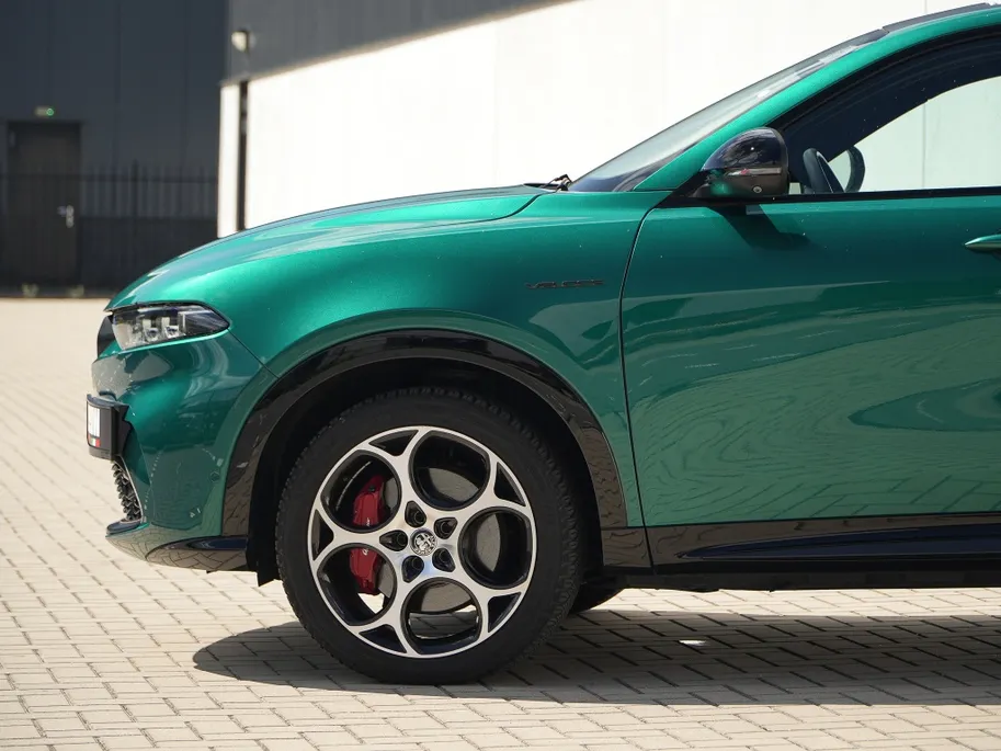 Alfa Romeo Tonale 1.3T PHEV 280 PK Veloce | Schuifdak | Harman | Leder | 19'