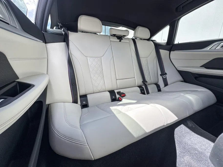 BMW i4 eDrive40