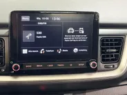 Kia Stonic 100PK T-GDi MHEV ComfortLine | Airco | Apple CarPlay/Android Auto | Centrale Deurvergrendeling | Elektrische Ramen & Spiegels | Licht Sensor |