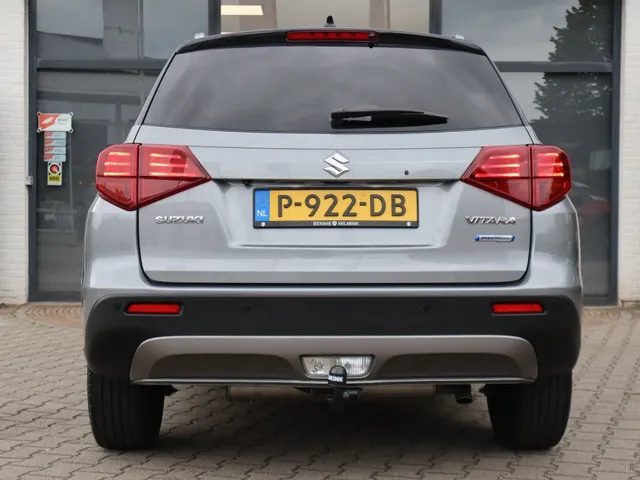 Suzuki Vitara 1.4 BoosterJet Style Hybrid Trekhaak | AdaptiveCruise | Carplay