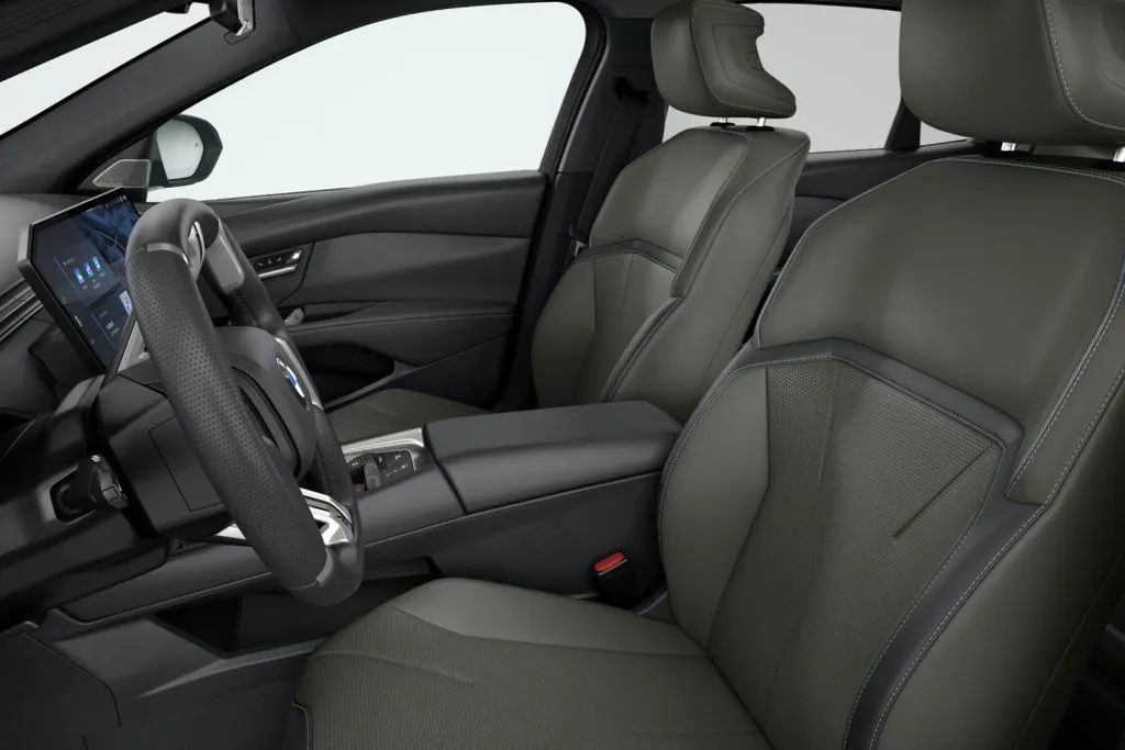 BMW i3 Sedan 50 xDrive First Edition