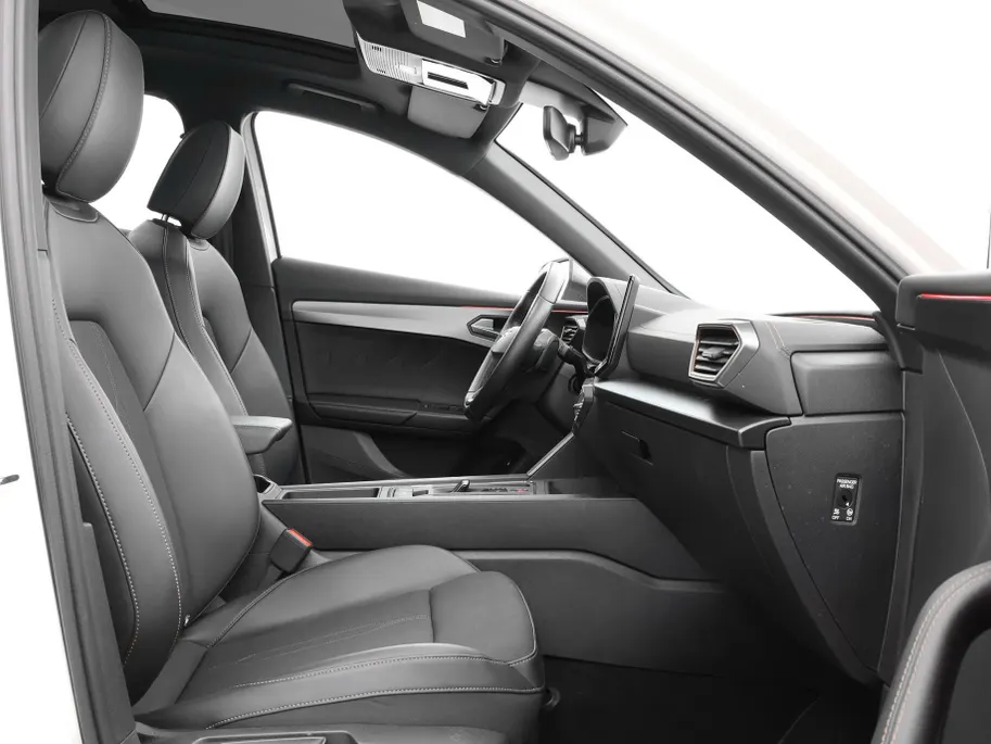CUPRA Formentor 1.4 TSI 204pk DSG e-Hybrid Essential · Panoramadak · 360 Camera · Stoel-& Stuurverwarming · Apple/Android Car Play · 18'' Inch ·