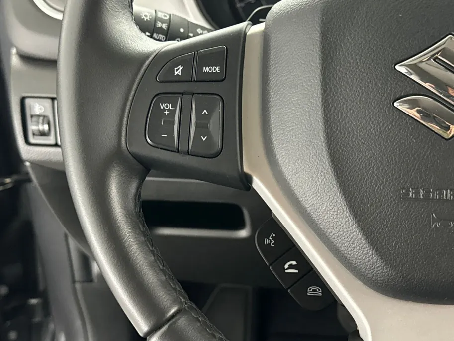 Suzuki Vitara 1.4 Select Smart Hybrid Automaat | Navigatie | Adaptieve Cruise Control | Parkeercamera