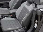 Volkswagen T-Roc Cabrio 1.5 TSI 150pk DSG R-Line · Camera · Apple/Android Car Play · Navigatie · Stoel-& Stuurverwarming · Dodehoek Detectie · 19'' Inch ·