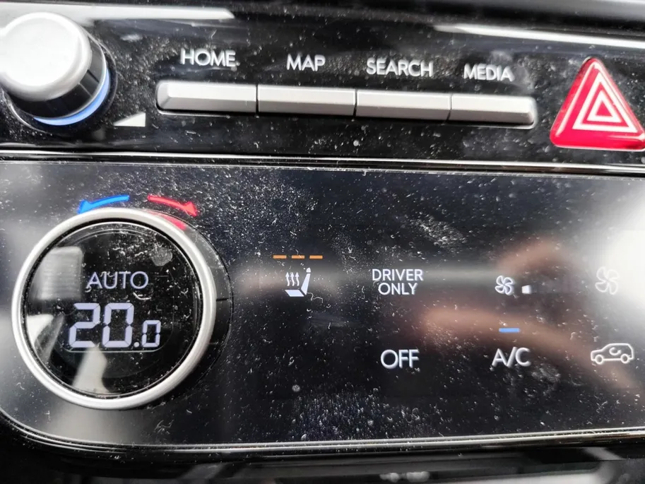 Hyundai Tucson 1.6 T-GDI HEV Comfort Smart | Als nieuw! | Stoelverwarming | Climate Control | Incl. 12 maanden garantie, APK, Onderhoudsbeurt etc. Premiumpakket gratis! |