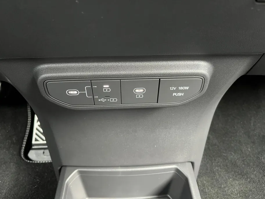 Kia EV5 GT-Line 81.4 kWh | Informeer naar beschikbaarheid | 505 km actieradius | 19' Inch velgen | NU €3000 inruilpremie + 500 korting KIA laadpaal