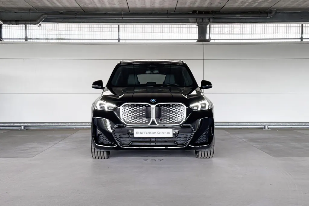 BMW iX1 eDrive20 67 kWh M Sport Edition