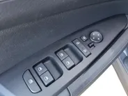 Kia Sportage 1.6T MHEV DynamicLine Edition | Stoel en stuurverwarming | Camera | Navigatie | Apple Carplay / Android Auto | Climate control |