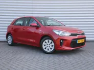 Kia Rio 1.0 TGDI ComfortPlusLine Navigator | Trekhaak | Camera | Navi | Airco | Cruise | Apple Carplay/Android Auto | Dealeronderhouden |