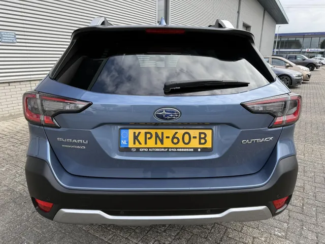 Subaru Outback 2.5i Premium CVT Automaat | Leder | Open Dak | 18 inch velgen | Meest luxe uitvoering!!