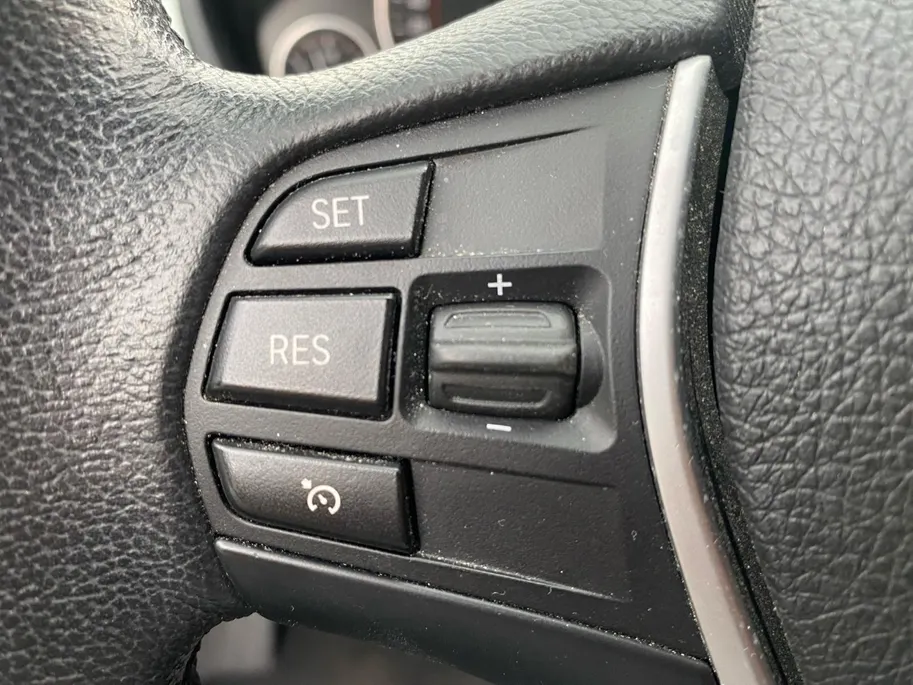 BMW 3 Serie Touring 316i Executive Sport NL Auto | unieke km.stand | navigatie | lm velgen | cruise | etc.