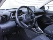 Mazda 2 Hybrid 1.5 Select | Trekhaak | Stuur-/stoelverwarming | Camera | HUD | Telefoonlader | Dodehoek detectie | Cruise adapt. | Clima | 16' LM |