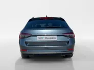 Škoda Superb Combi 1.4 TSI iV Business Edition Plus | Uniek lage km-stand | 360 camera | Adaptieve Cruise Control | Stoel- en stuurverwarming