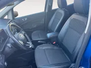 Ford EcoSport 1.0 EcoBoost Titanium | Dealer onderhouden | 1e eigenaar | NL auto | Winter pack | Navigatie | Apple carplay & Android auto | BLIS | Parkeersensoren voor en achter | Achteruitrijcamera | Cruise control | 17' lichtmetalen velgen | Bovag garantie |