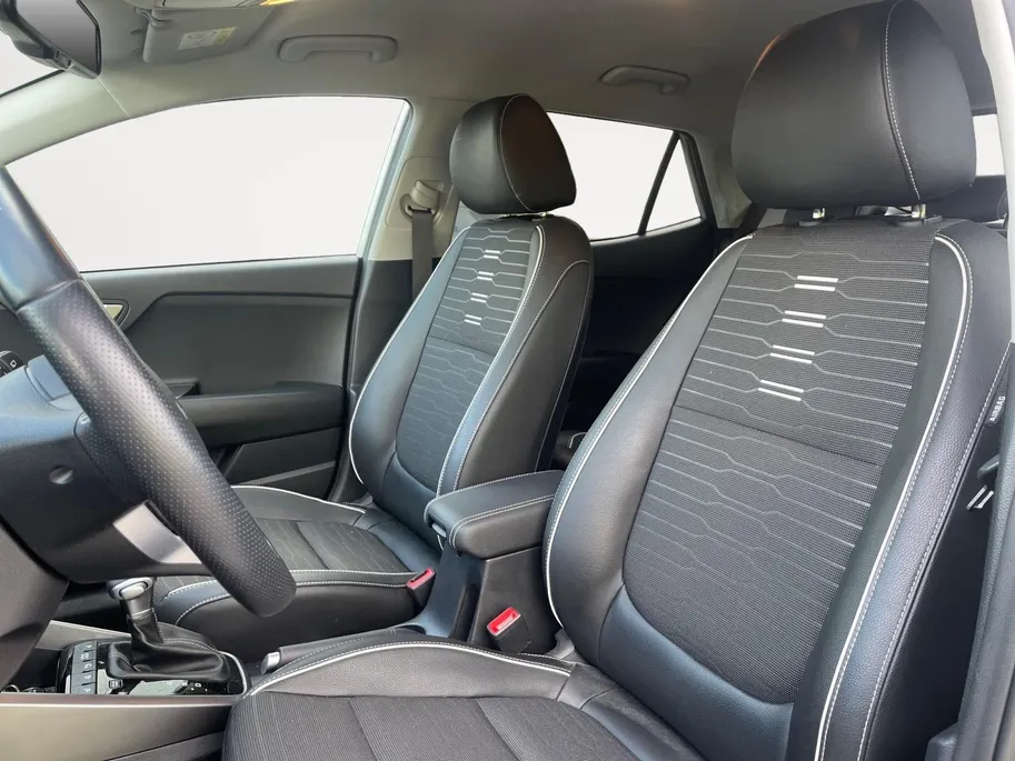 Kia Stonic 1.0 T-GDi MHEV GT-Line Automaat | Climate control | Cruise control | Parkeercamera | Stoel + Stuurverwarming