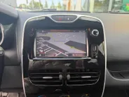 Renault Clio Estate 0.9 TCe Limited | Camera | Parkeersensoren | Bluetooth | Navigatie | All Season Banden | Dealer Onderhouden | 12 Maanden BOVAG Garantie