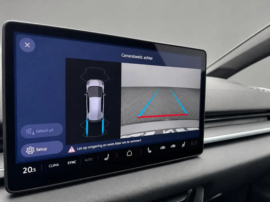 Volkswagen ID.3 Neo Life 50 kWh accu 170 PK Elektr. aandrijving ·  Comfort Pakket · Steunhaak voor fietsendrager, afneembaar · Zijruiten achter en achterruit getint ·