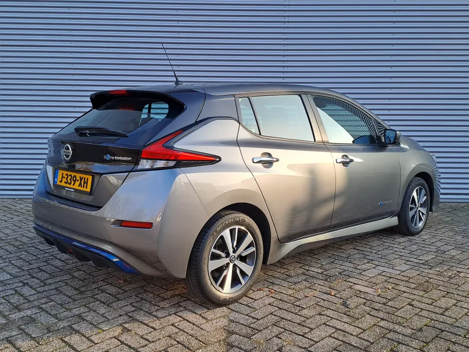 Nissan Leaf Acenta 40 kWh SOH 85.2% | Navi | Camera | Automaat | ECC | Cruise