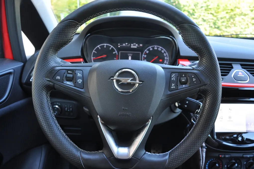 Opel Corsa 1.0 Turbo Color Ed. PDC 25000KM! Camera.
