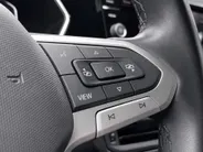 Volkswagen T-Cross 1.0 TSI 110pk DSG Style · Apple/Android Car Play · Camera · Climatronic · ACC · 17'' Inch ·