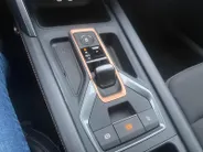 CUPRA Leon 1.5 TSI e-Hybrid Business | Automaat | BTW | Camera | Stoel/Stuurverwarming | Adaptief Cruise Control | Dodehoek Detectie | Climate Control | DAB | Navigatie | Full Led | Keyless
