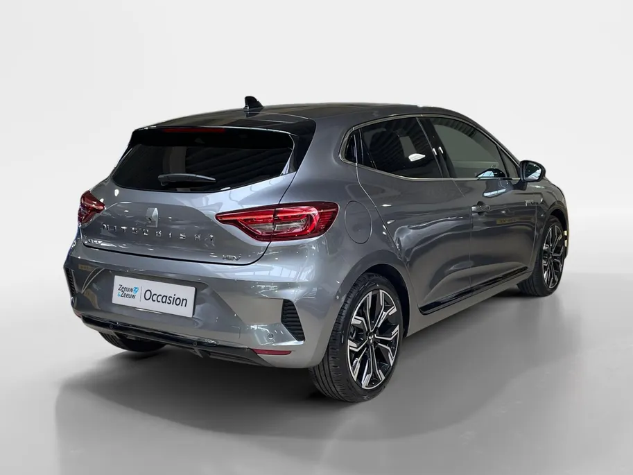 Mitsubishi Colt 1.6 HEV Instyle | Navigatie| Trekhaak| Metallic lak| Climate Control| BOSE audio| Camera| Parkeer sensoren Voor/Achter| Stoel verwarming| Stuur verwarming| Keyless Start/Entry