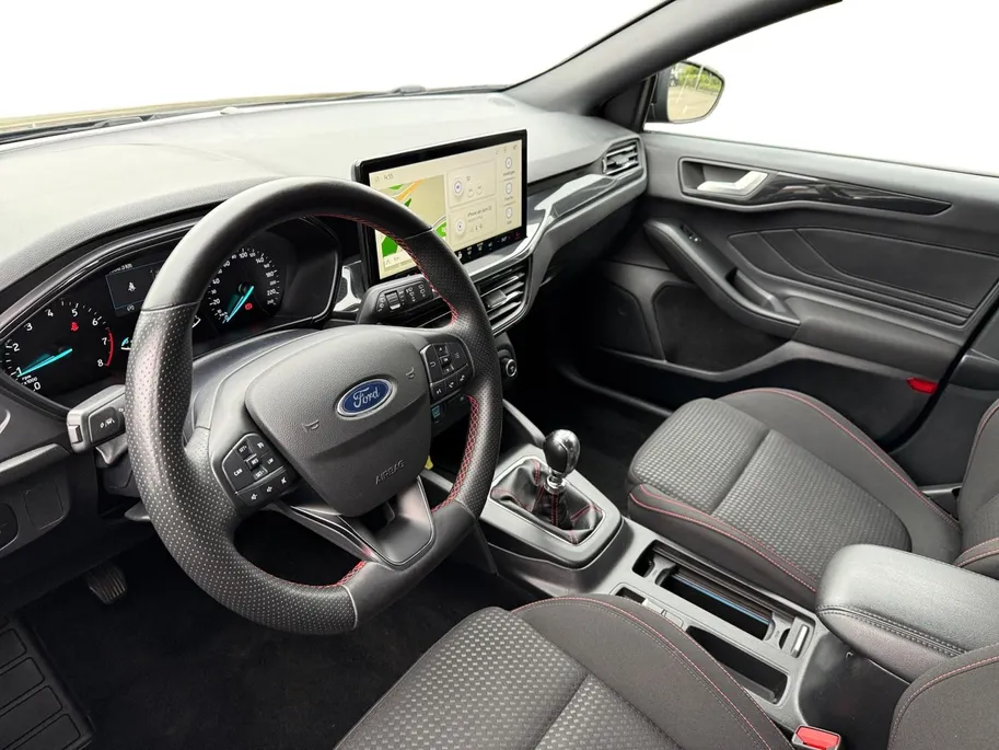 Ford Focus Wagon 1.0 EcoBoost Hybrid ST Line | Drive Assistance Pack | BLIS | Adaptive Cruise Control | Camera | 12 maanden garantie! |