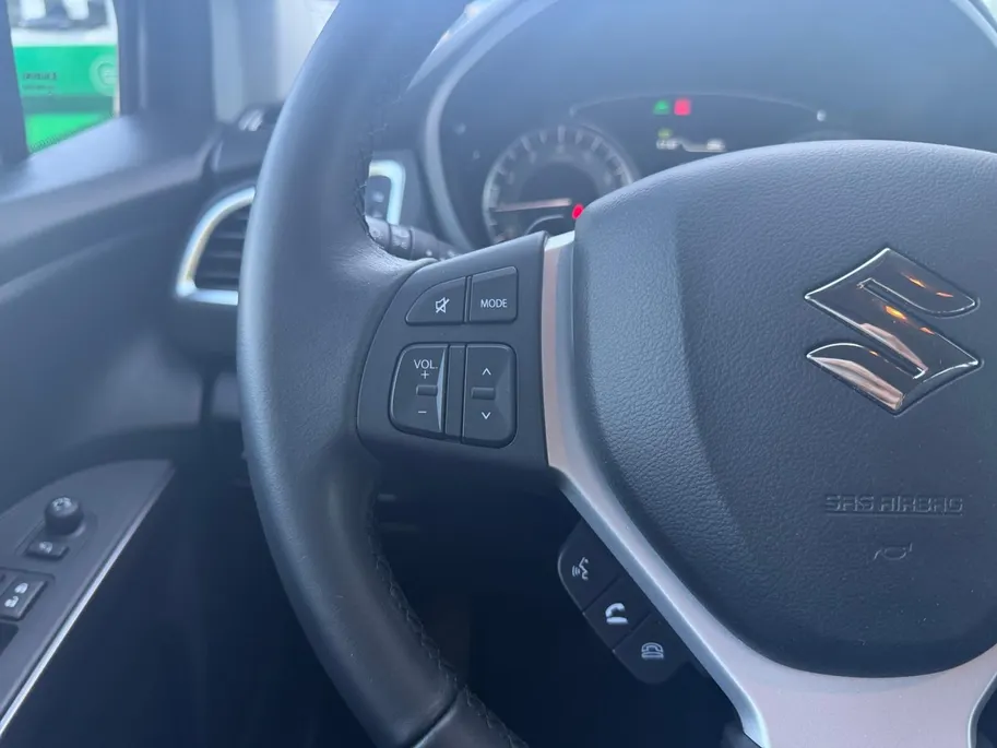 Suzuki S-Cross 1.5 Hybrid Style | 360 Camera | Navigatie | Trekhaak |