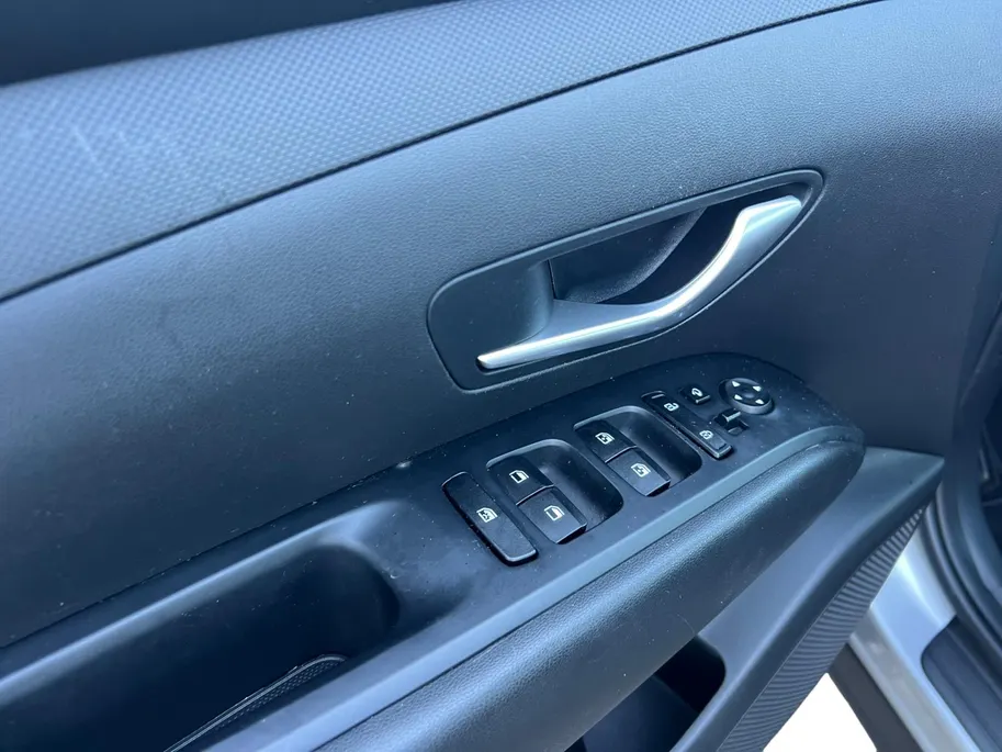 Hyundai Tucson 1.6 T-GDI PHEV Comfort 4WD | Navigatie | Apple Carplay & Android Auto | Achteruitrijcamera | Cruise control | Lichtmetalen velgen |