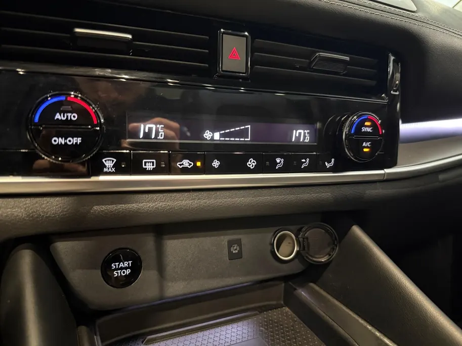 Nissan QASHQAI 1.5 e-Power Business Design *Automaat*Panorama*Navi+Camera360*Climate*Adaptive Cruise*Mooie Auto!