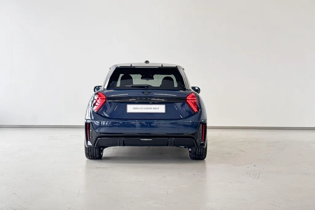 MINI Cooper 3-deurs Electric Cooper E John Cooper Works M 40.7 kWh