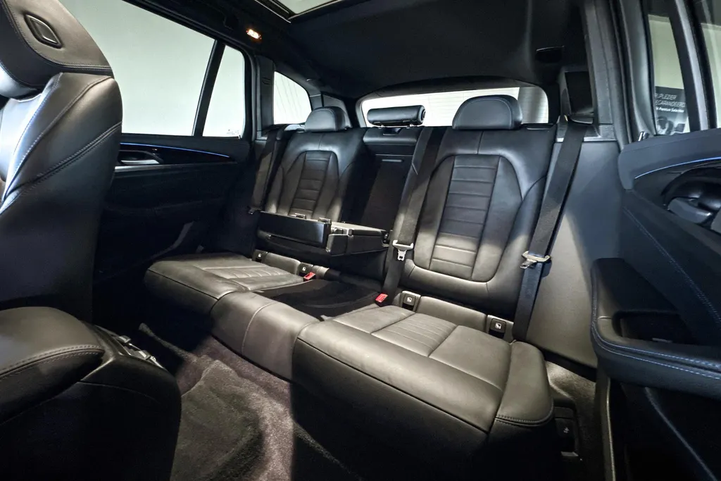 BMW iX3 High Executive Edition 80 kWh
