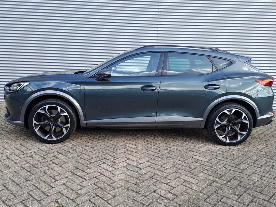 CUPRA Formentor 1.4 e-Hybrid VZ Copper Edition | Voorstoelen verwarmd | Automaat | ECC | Navi | Leer | Stuur verwarmd | Apple Carplay/Android Auto | Cruise control adaptief | SOH 93,6%