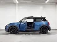 MINI Cooper 3-deurs Cooper Business Edition