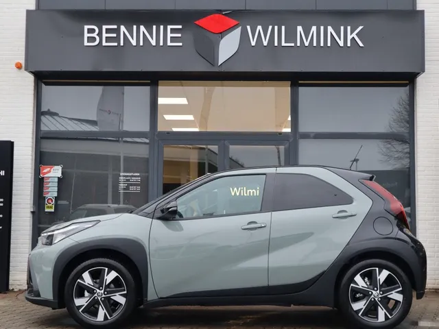 Toyota Aygo X Hybrid 115 pulse Bi-Tone
