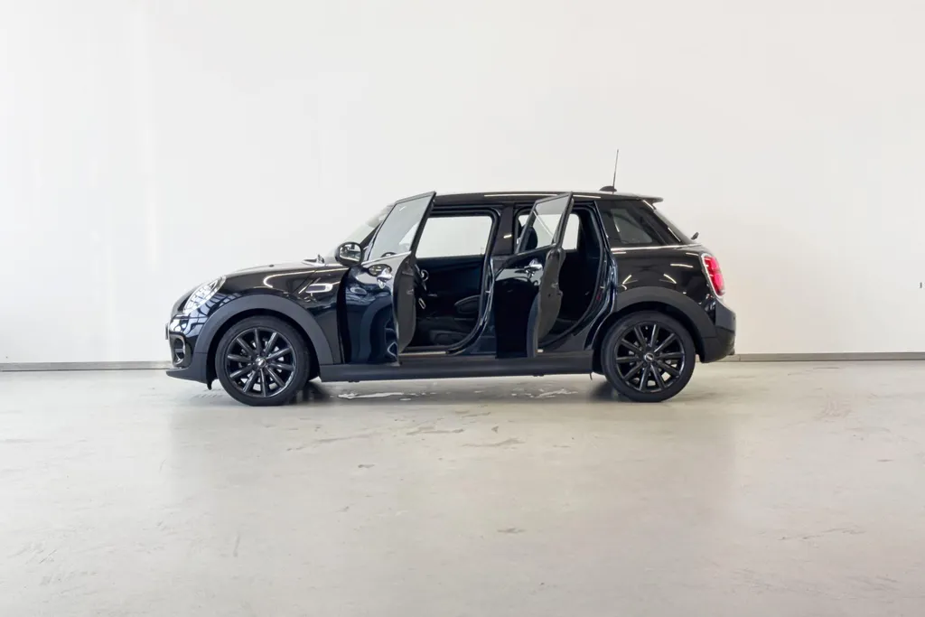 MINI Cooper 5-deurs Cooper Chili Business Plus