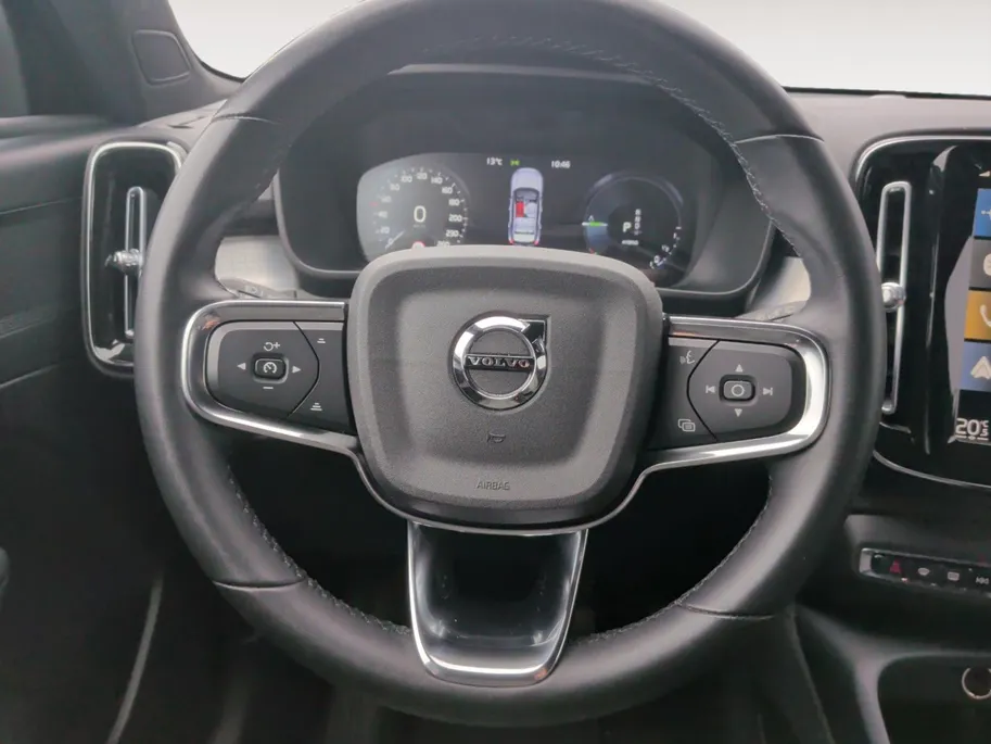 Volvo XC40 1.5 T4 Recharge Inscription Hybride| Perfecte staat! | Climate | Navigatie | Carplay  enzo. Snel rijden en inclusief standaard 12 maanden garantie!