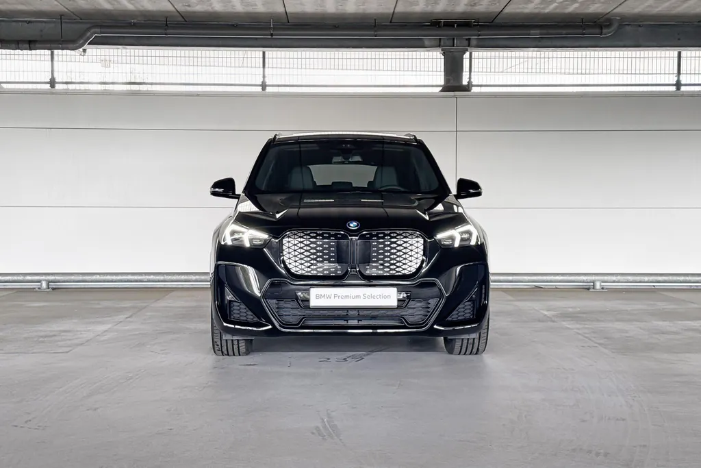 BMW iX1 eDrive20 67 kWh M Sport Edition